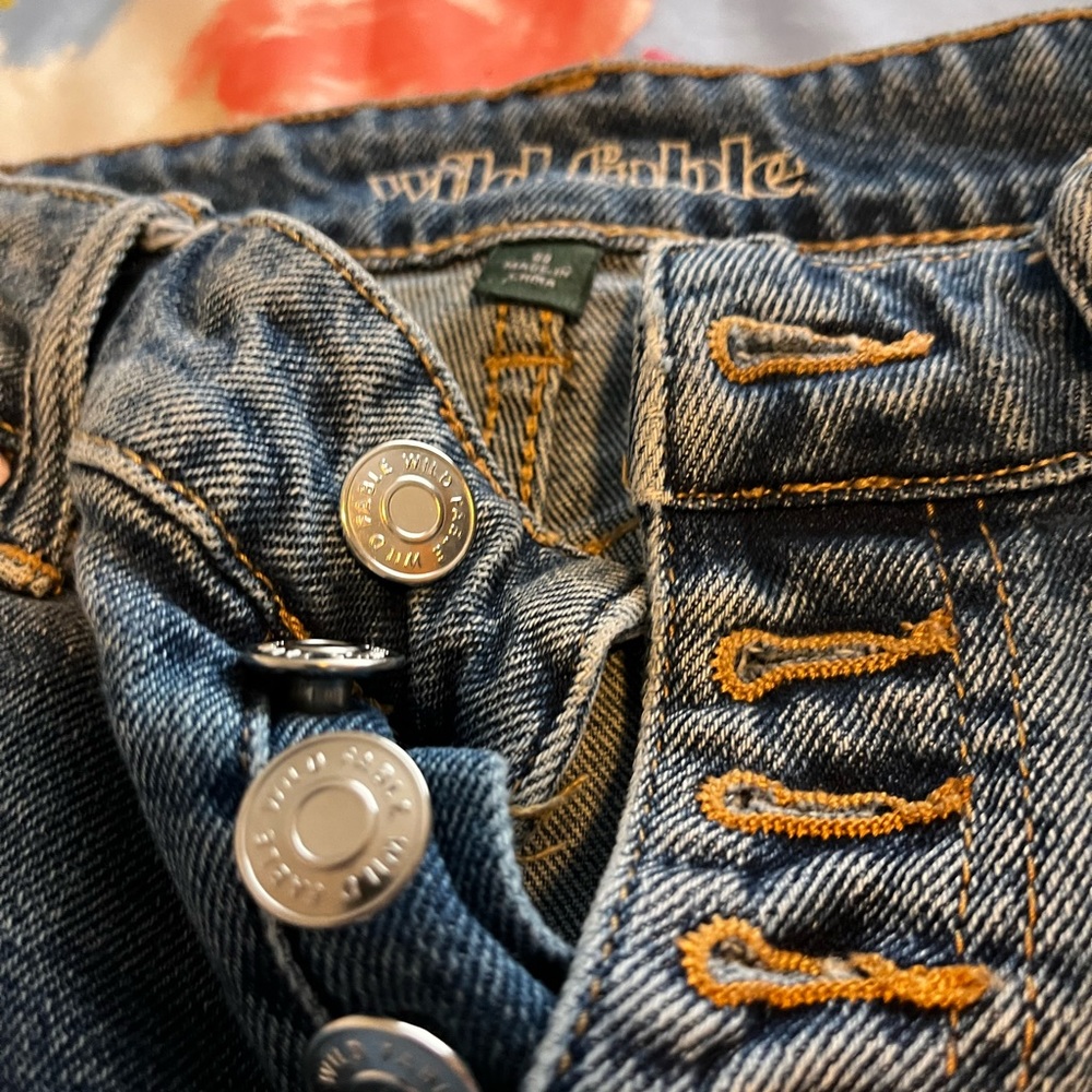 Wild Fable Super Distressed, Button Fly Straight Leg Jeans. Sz. 00. - Picture 3 of 3